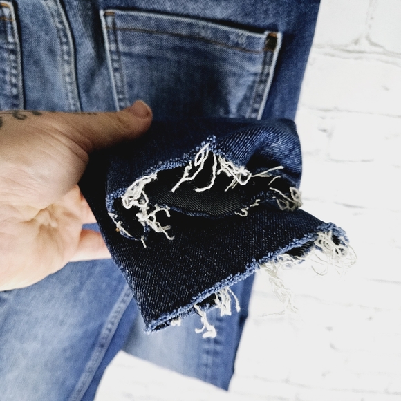 ZARA | Z1975 denim mid rise skinny frayed/raw hem jeans - Picture 5 of 11